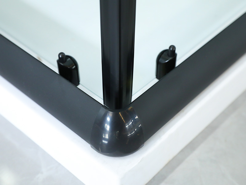 Box Doccia Scorrevole Quadrato Profilo Alluminio Nero SQ Con Maniglia Doppi Fori Box Doccia Scorrevole Quadrato Profilo Alluminio Nero SQ Con Maniglia Doppi Fori