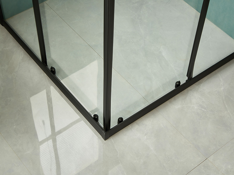 Box Doccia Scorrevole SQ, Vetro Temperato Trasparente, Profilo in Alluminio Nero, Maniglia Doppi Fori, Con Vassoio Box Doccia Scorrevole SQ, Vetro Temperato Trasparente, Profilo in Alluminio Nero, Maniglia Doppi Fori, Con Vassoio