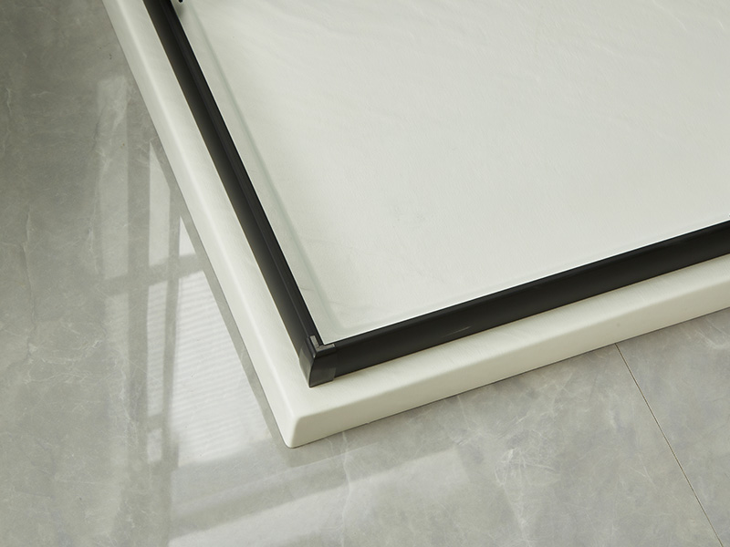 Box Doccia Scorrevole SQ, Vetro Temperato Trasparente, Profilo in Alluminio Nero, Maniglia Doppi Fori, Con Vassoio Box Doccia Scorrevole SQ, Vetro Temperato Trasparente, Profilo in Alluminio Nero, Maniglia Doppi Fori, Con Vassoio