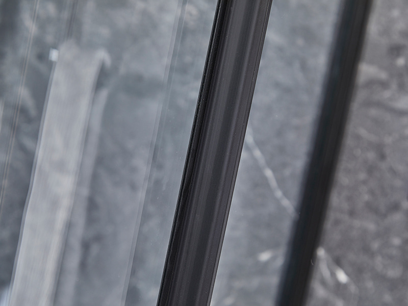 Porta Scorrevole In Vetro SE Per Box Doccia, Profilo In Alluminio Nero Porta Scorrevole In Vetro SE Per Box Doccia, Profilo In Alluminio Nero